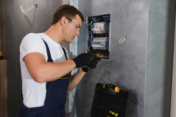 Best Licensed Electrician  in Kingston, RI